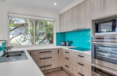 Pambula Beach House | Family-Friendly Seascape at Pambula Beach with Ocean Views
