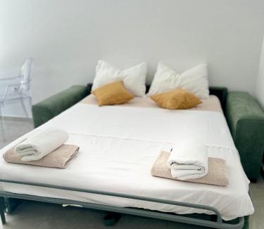 Pjescana Uvala Apartment | Beachside Bliss at SeaScape Residence - 4-Star Retreat