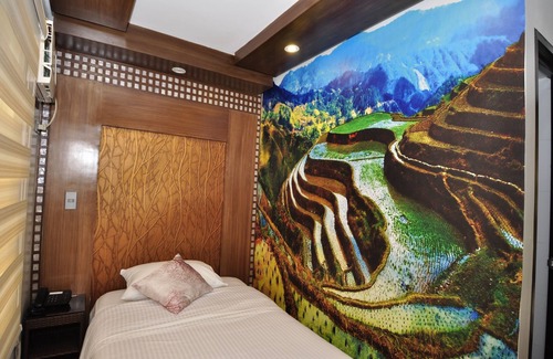 Bauan Hotel | Relax at Seascape Resort: Pool, Spa, and Ocean Views