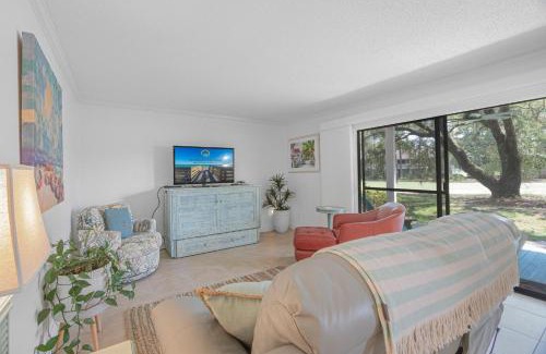 Miramar Beach House | Seascape Villa - 33B: Family-Friendly Stay with Pool Access
