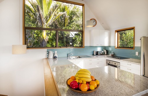 Punakaiki House | Oceanfront Retreat at Seascapes Punakaiki with Ocean View