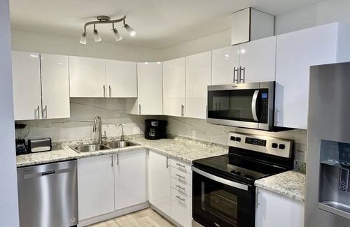 Boynton Beach Apartment | Seashell 5: Family-Friendly Retreat Near the Beach