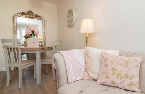 Westleigh House | Seashell Sands: A Relaxing 4-Star Coastal Retreat