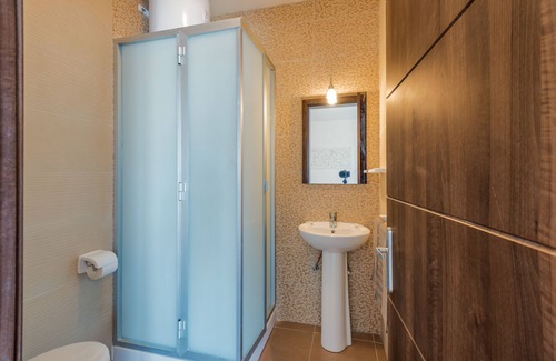 Bugibba Apartment | Seashells Studio Penthouse with Ocean View and Terrace