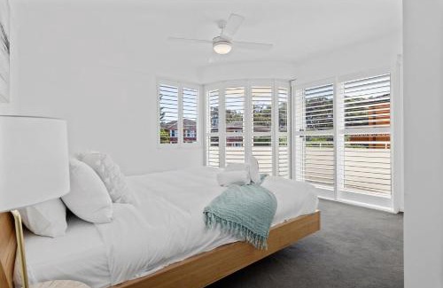 Nelson Bay Apartment | Seashells Sweet Retreat - Family-Friendly Oasis with Pool