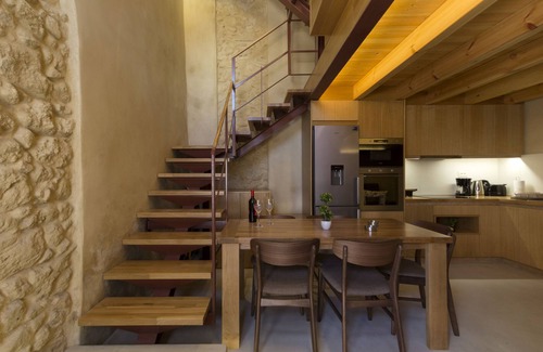 Koum Kapi House | Cozy Seaside Maisonette with Jacuzzi and Ocean Views