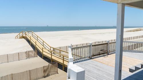 Audubon Place House | Oceanfront Comfort at SeaSide - 307 Audubon Place