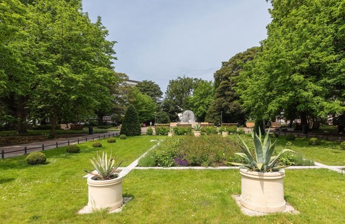 West Pomeranian Voivodeship Apartment | Seaside Apartamenty - Ideal Stay with Pool & Pet-Friendly Options
