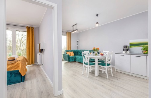 Kolobrzeg Apartment | Unmatched Ocean View at Seaside Apartamenty-Wyspa Solna