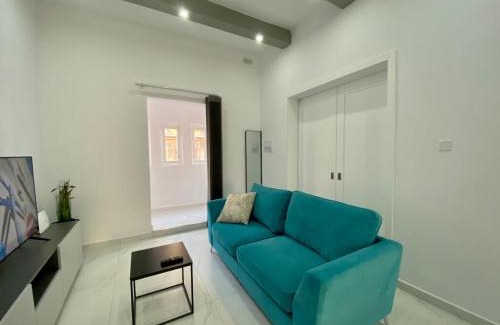 Gzira Apartment | Family-Friendly Seaside Apartment in Gzira - Rated 9.8/10