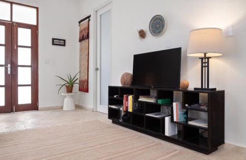 Puerta de Tierra Apartment | Unforgettable Seaside Comfort - Perfect for Family Getaways