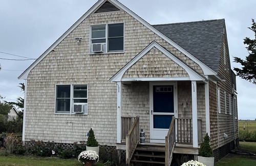 Green Harbor-Cedar Crest House | Seaside Coastal Escape with Oceanfront Views and Spa Access