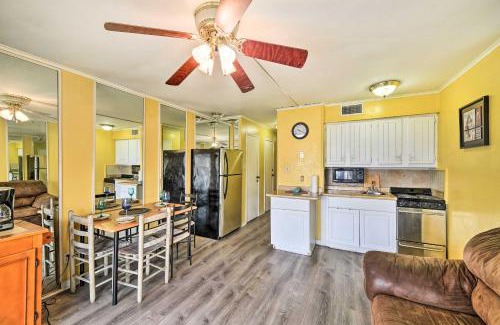 North Beach Apartment | Beachfront Corpus Christi Condo with Pool Access!