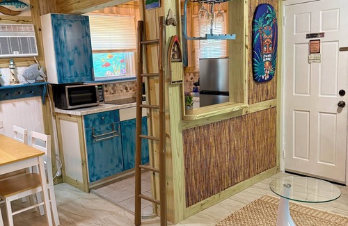 Candler Cottage | Cozy Cottage Retreat at Coco Ranch - Guest Rated 10/10