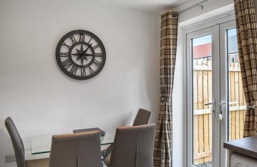Amble House | Pet-Friendly Seaside Escape for Families and Adventurers