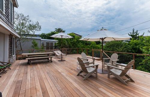 Ocean Bay Park House | Family-Friendly Seaside Escape on Huron Awaits You