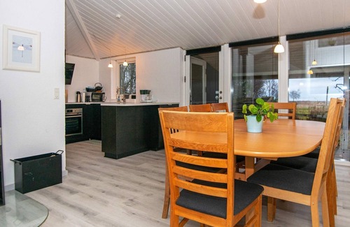Ørsted House | Seaside Escape with Pool - By Traum Ferienwohnungen