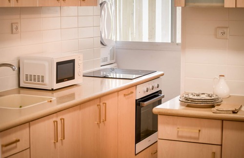 Netanya Apartment | Seaside Serenity: 4BR Apt with Private Balcony & Parking