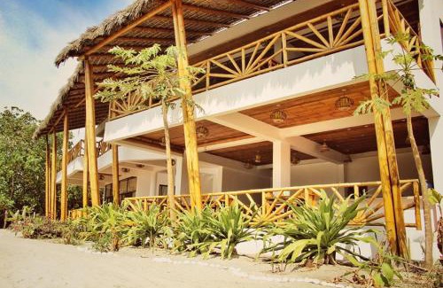 Mompiche Cabin | Experience Seaside Garden Ecolodge in Mompiche