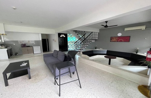 Pasir Ris House | Relaxing Seaside Glamping Experience at Heritage Chalet
