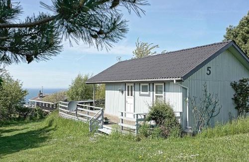 Vang House | Family-Friendly Three-Bedroom Home in Hasle with Hot Tub