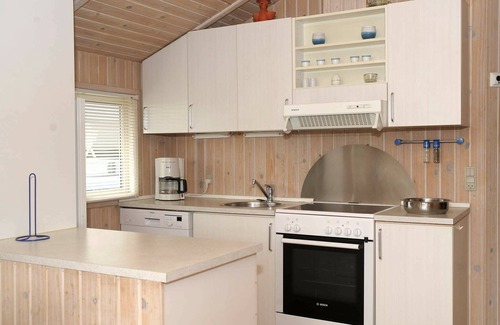 Bjert House | Family-Friendly 6-Person Holiday Home with Ocean View