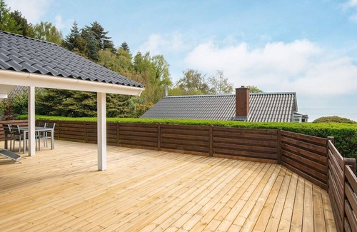 Bjert House | Family-Friendly 6-Person Holiday Home with Ocean View