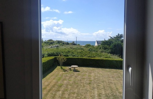 Lampaul-Plouarzel House | Oceanfront Holiday House in Lampaul-Plouarzel - Rated 9.8