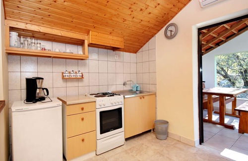 Vela Luka House | Oceanfront Retreat at Cove Gradina, Korčula - 9.8 Rated!