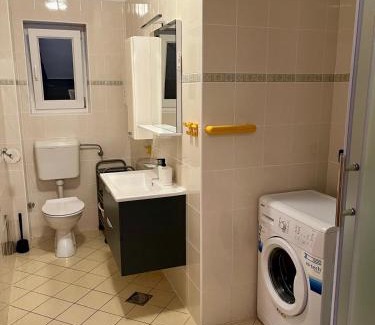 Artatore Apartment | Pet-Friendly Apartmani Čubrić with Ocean View in Mali Lošinj