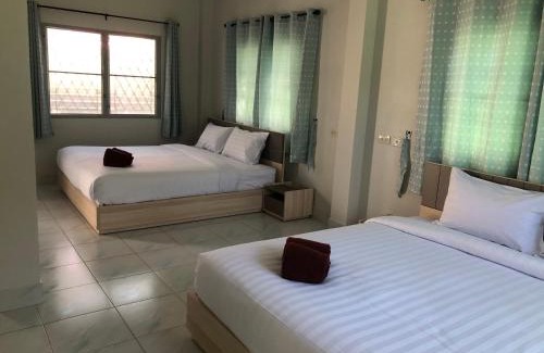 Khao Takiab House | Cozy Seaside Home Khao Takiab with Breakfast Included