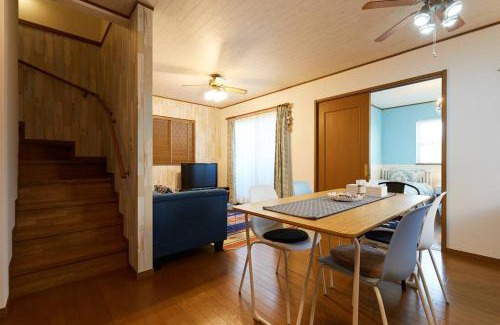 Koshigoe Apartment | Seaside House Enoshima: Family-Friendly Stay with Free Parking