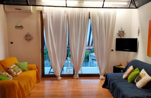 Recanati House | Family-Friendly SeaSide Hotel with 9.2/10 Guest Rating