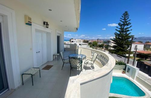 Assos-Lechaio Apartment | Seaside & Pool Apartments