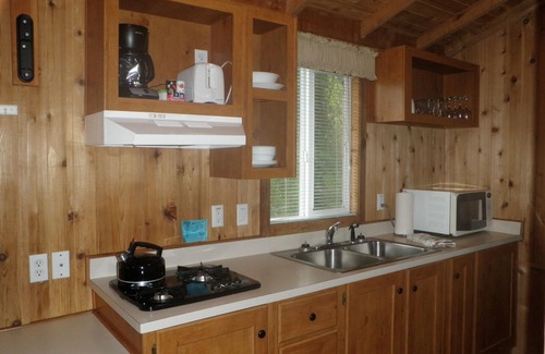 Seaside Cabin | Beachfront Bliss at Seaside RV Resort with Ocean Views