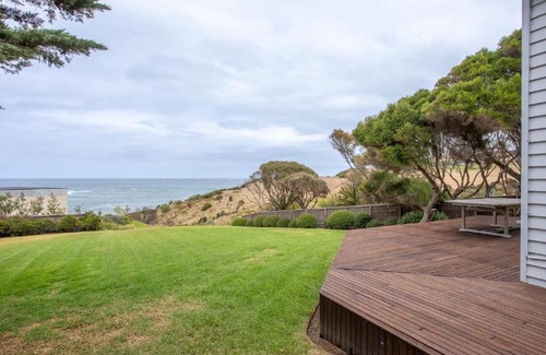 Flinders House | Seaside Sanctuary