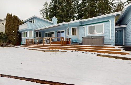 Seabeck House | Seaside Sanctuary Beach House