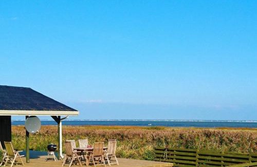 Helberskov Strand House | Family-Friendly Holiday Home for 6 in Hadsund
