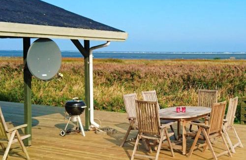 Helberskov Strand House | Family-Friendly Holiday Home for 6 in Hadsund