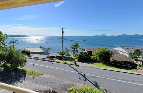 Soldiers Point House | Mesmerizing Ocean View Retreat with Pool & Breakfast