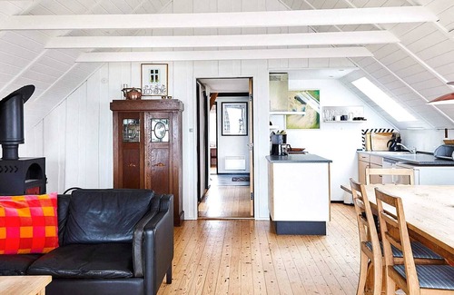 Ebbeløkke House | Family-Friendly Holiday Home in Nykøbing Sj with Ocean View