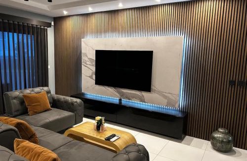 Qawra Apartment | Seaside Serenity Maisonette - Private Pool