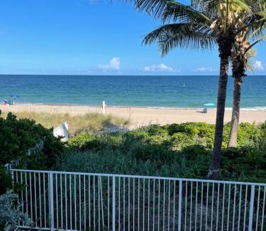 Lauderdale-by-the-Sea Apartment | Oceanfront Seaside Serenity Studio with Private Beach Access