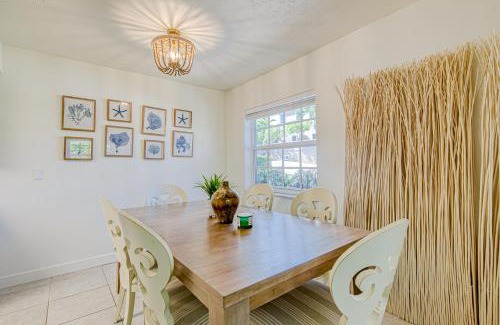 Juno Beach House | Seaside Splendor: Family-Friendly Escape with Top Reviews