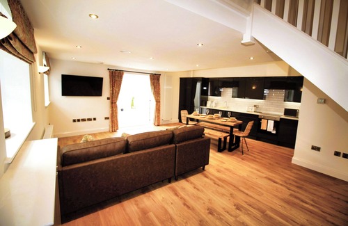 Berwick-upon-Tweed Villa | Seaside Villa Retreat in Berwick-upon-Tweed