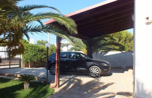 Porto Cesareo House | Oceanfront Villa with Pool and Garden - Guest Rated 9.8/10