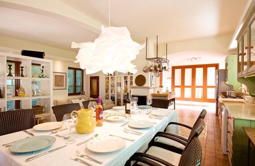 Milna (Brac) Villa | Seaside Villa: Guest Rated 9.8 with Ocean Views & Boat Mooring