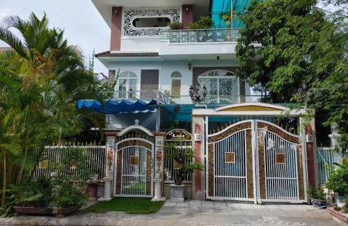 Nha Trang Villa | Relaxing Seaside Villas: Oceanfront Getaway in Nha Trang