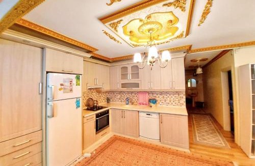 Ordu Apartment | Oceanfront Seaside House with Private Beach & Hot Tub