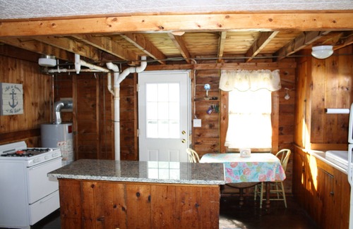York Beach Cottage | Impeccable 4 Bedroom Cottage at Long Sands Beach